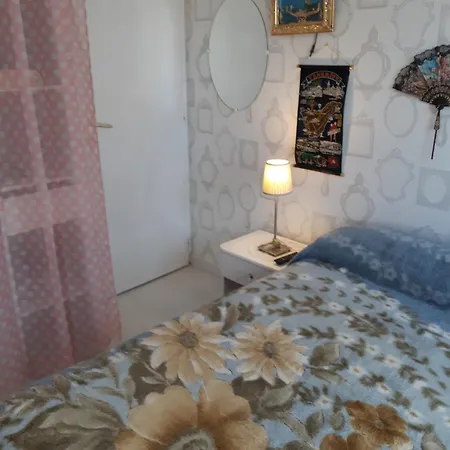 2 Avec Lit Double Dans Pavillon, Chez Lilyanne