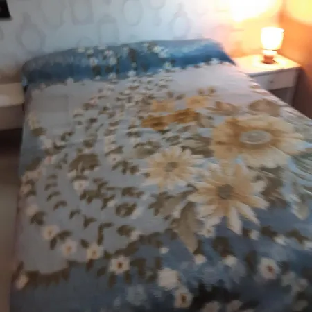 2 Avec Lit Double Dans Pavillon, Chez Lilyanne ホームステイ